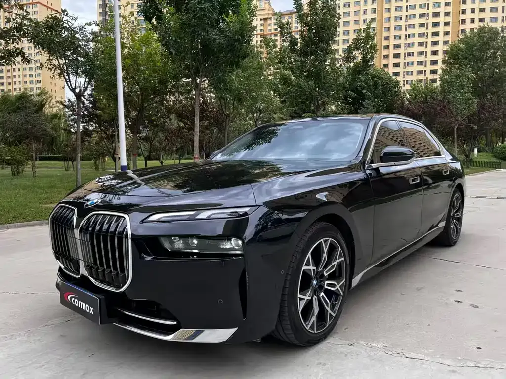 BMW 7 Series 2024 из CN, фото 2