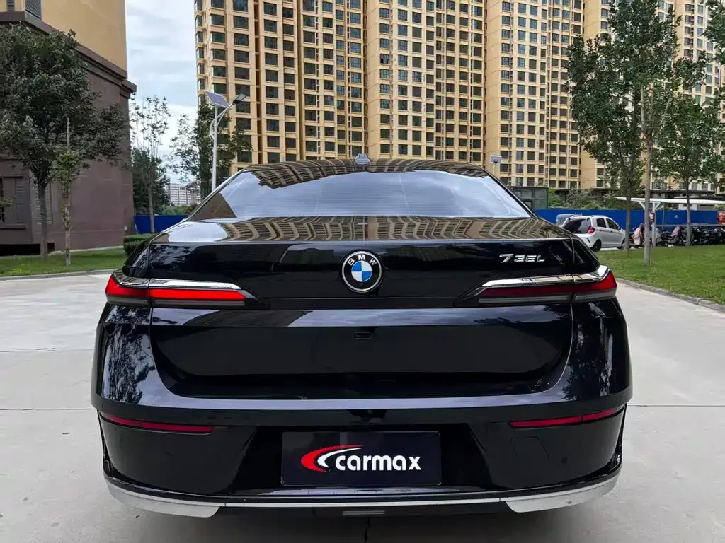 BMW 7 Series 2024 из CN, фото 6