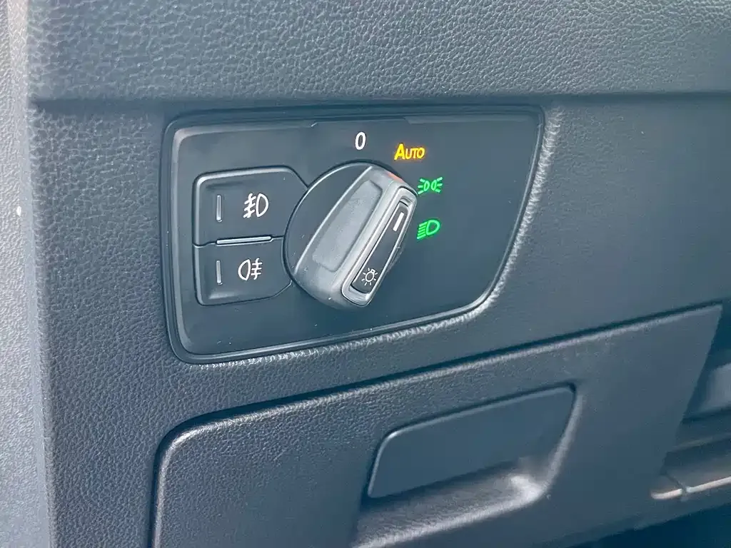 Volkswagen Magotan 2021 из CN, фото 10