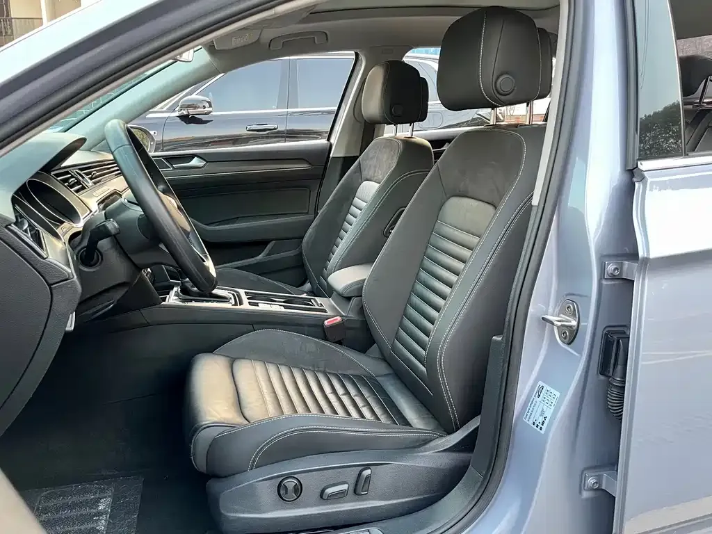 Volkswagen Magotan 2021 из CN, фото 5