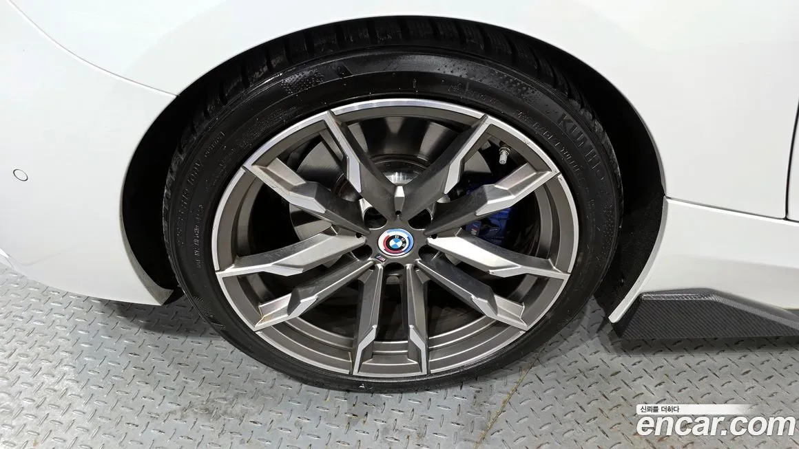 BMW Z4 2023 из KR, фото 6