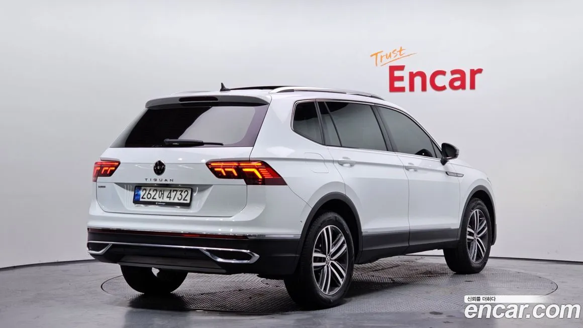 Volkswagen Tiguan 2022 из KR, фото 2