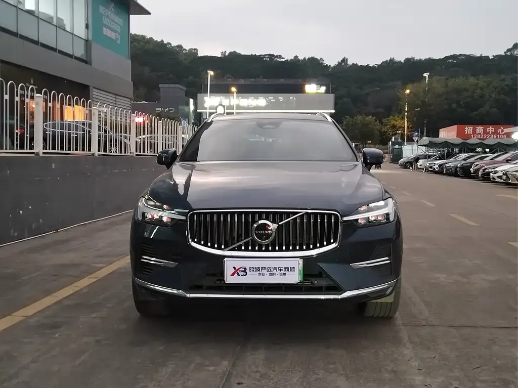 Volvo XC60 PHEV 2025 из CN, фото 4