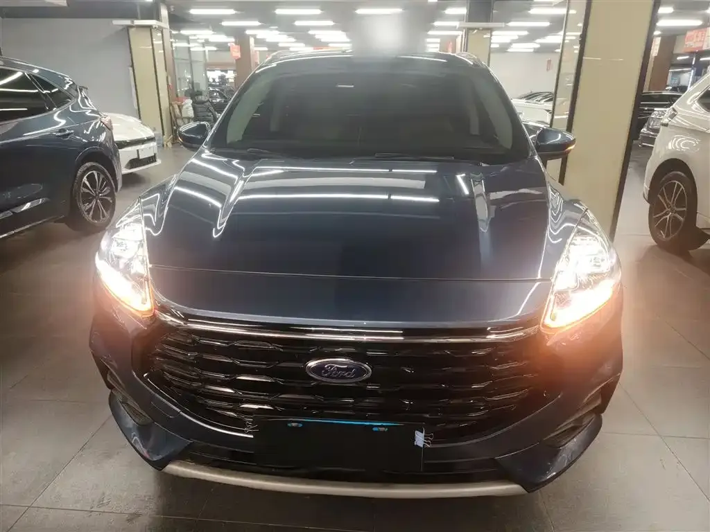 Ford Escape 2024 из CN, фото 10