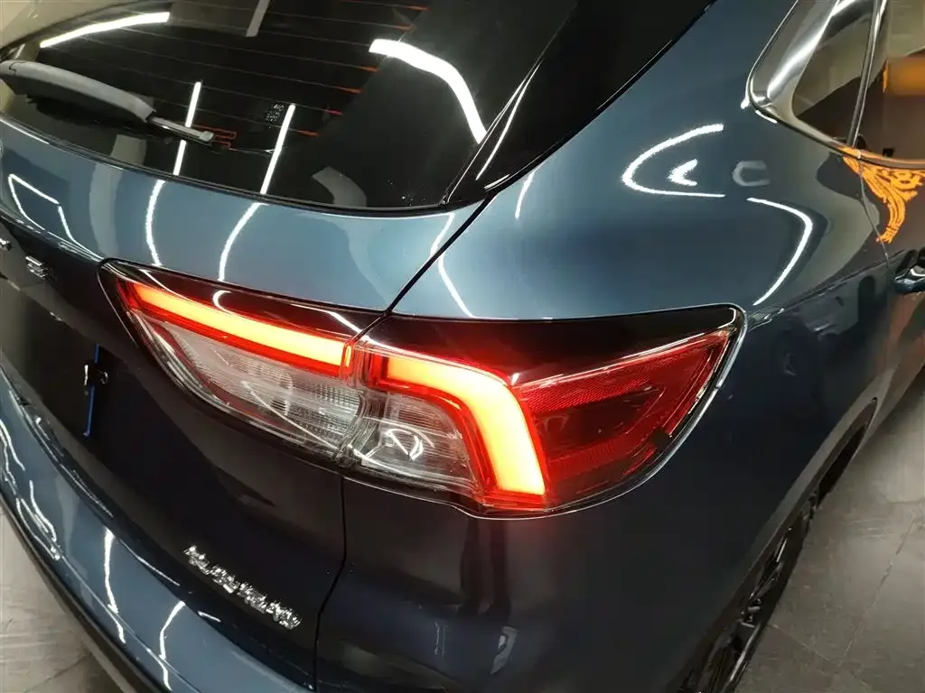 Ford Escape 2024 из CN, фото 4