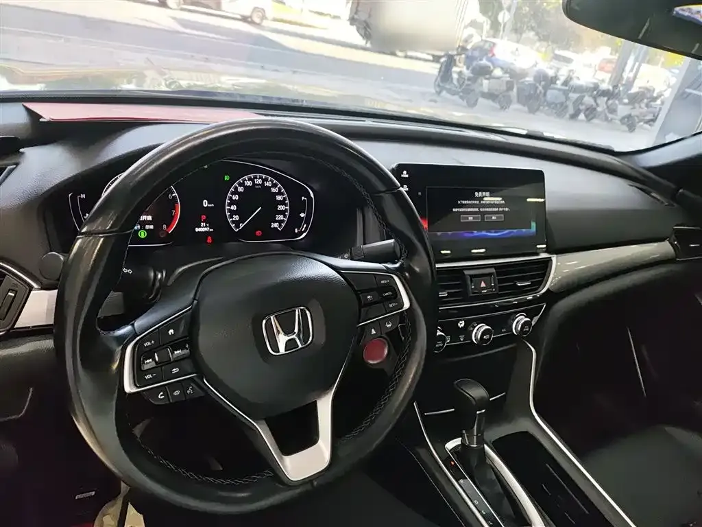 Honda Inspire 2022 из CN, фото 8