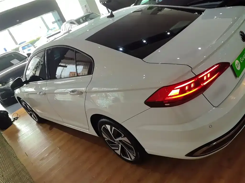 Volkswagen Bora 2024 из CN, фото 4