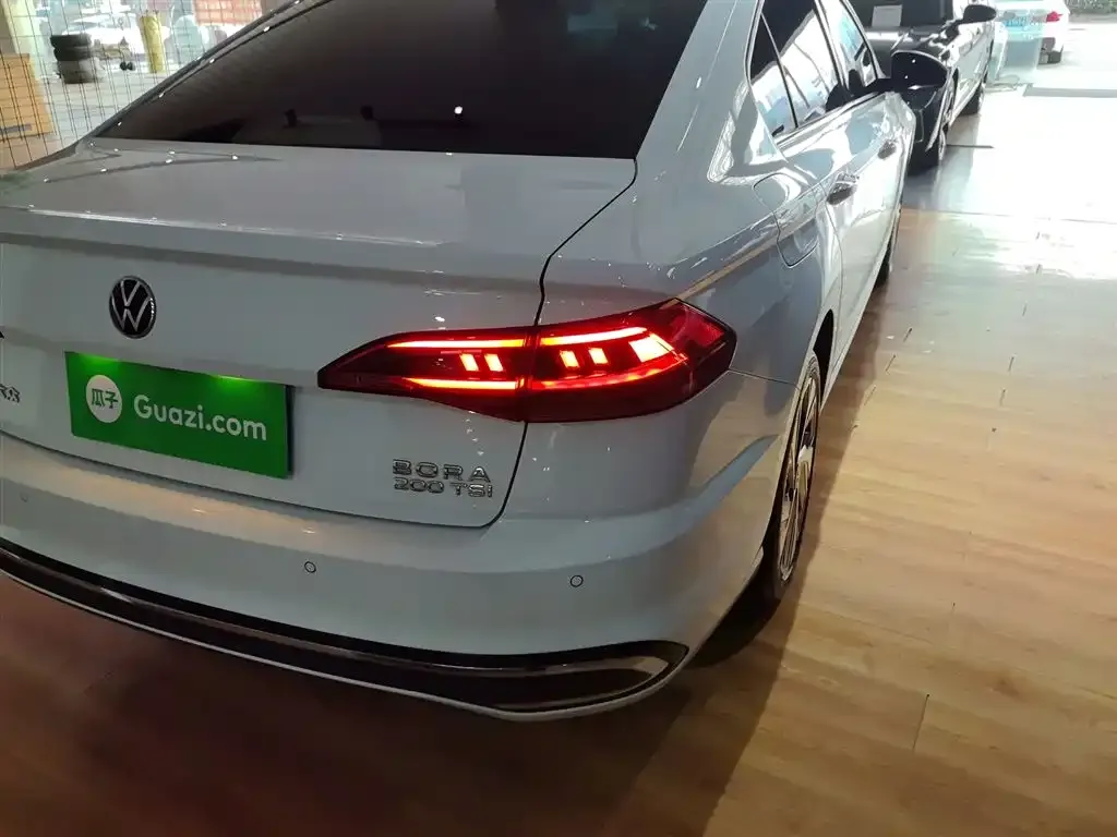 Volkswagen Bora 2024 из CN, фото 8