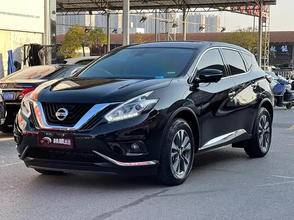 Nissan Murano 2023 из CN, фото 1