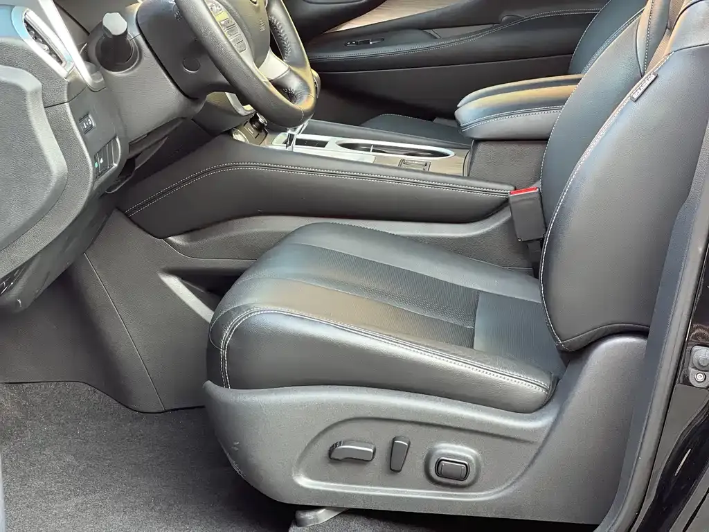 Nissan Murano 2023 из CN, фото 5