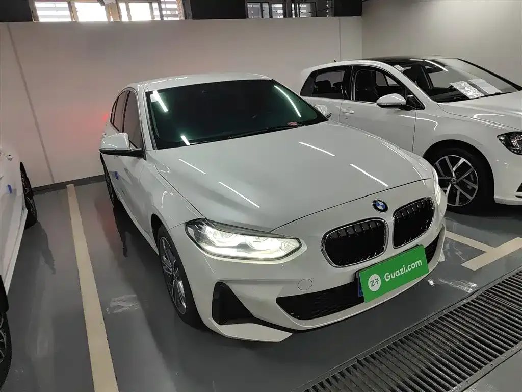BMW 1 Series 2021 из CN, фото 7