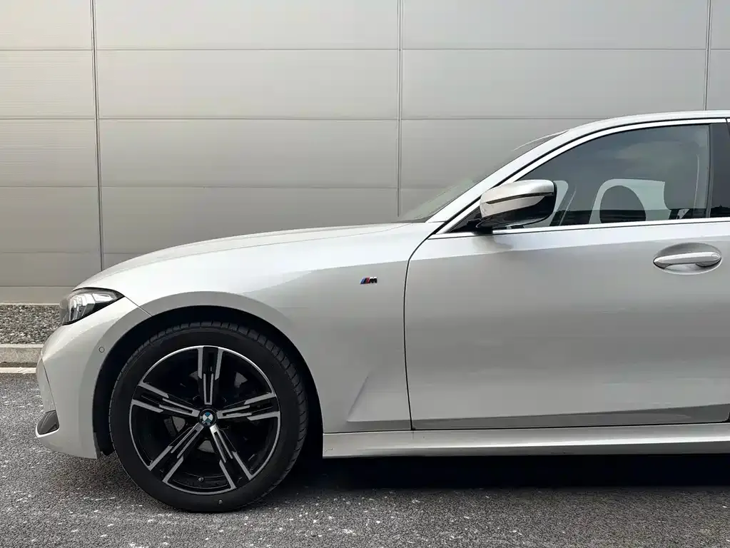 BMW 3 Series 2025 из CN, фото 7