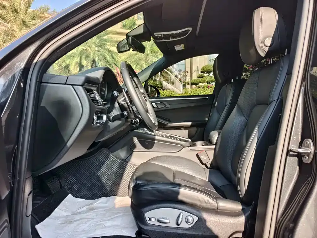 Porsche Macan 2022 из CN, фото 5