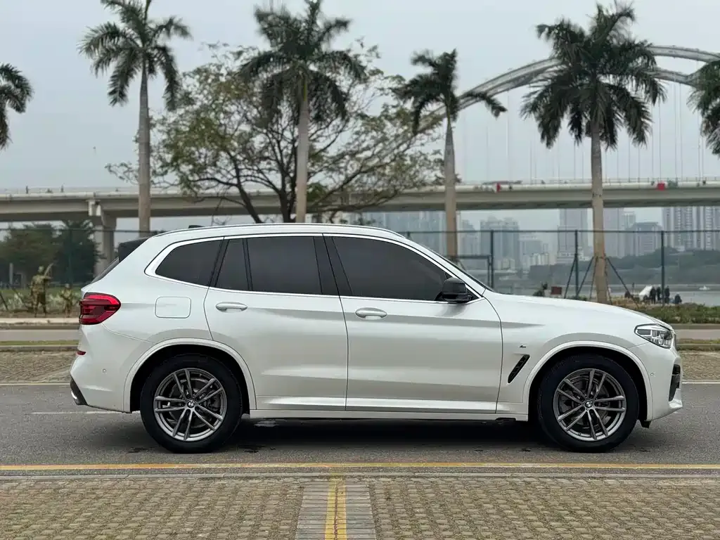 BMW X3 — фото 5
