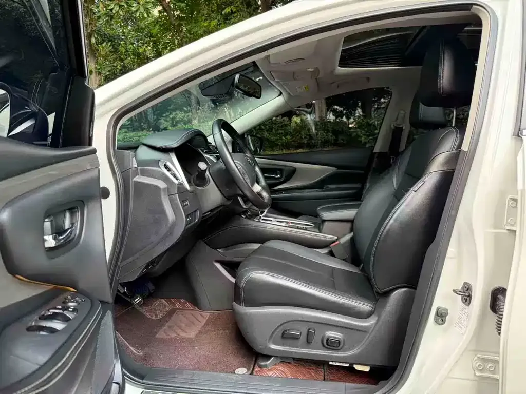 Nissan Murano 2021 из CN, фото 2