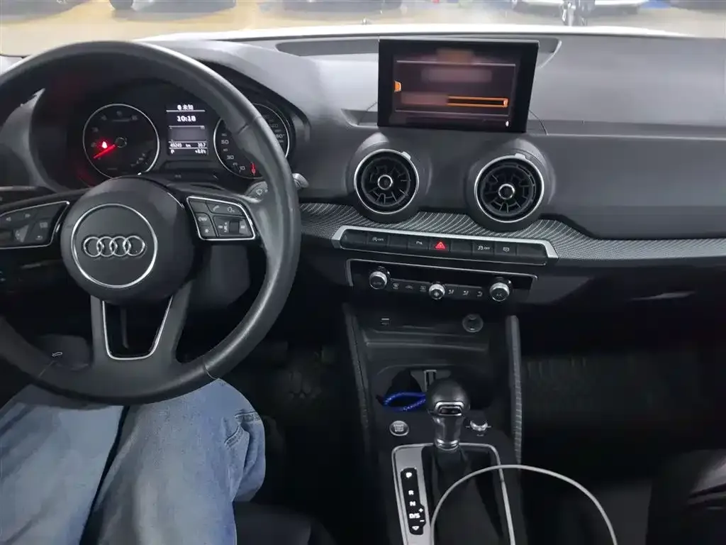 Audi Q2L 2021 из CN, фото 9