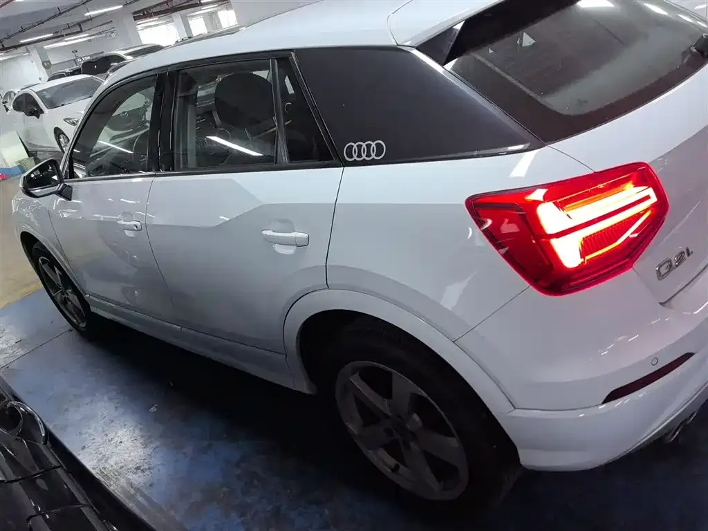 Audi Q2L 2021 из CN, фото 7