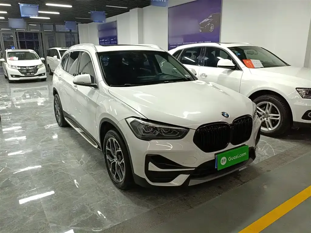 BMW X1 2022 из CN, фото 4