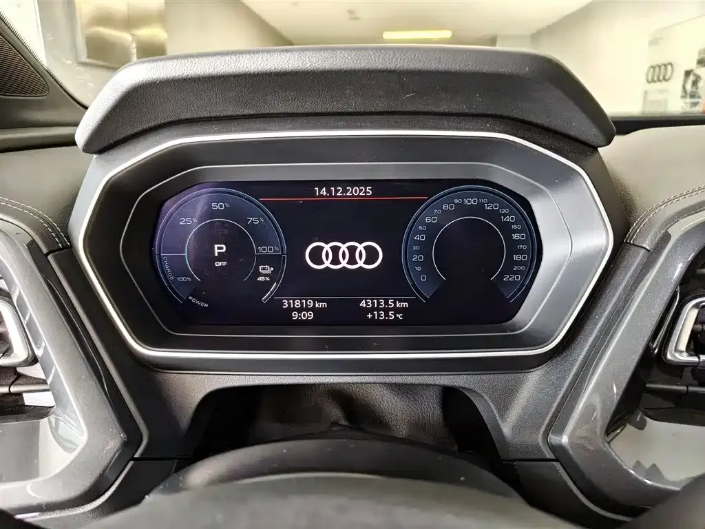 Audi Q4 e-tron 2024 из CN, фото 10
