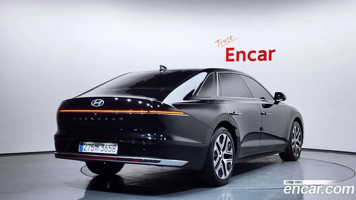 Hyundai Grandeur 2023 из KR, фото 2