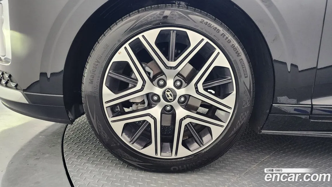 Hyundai Grandeur 2023 из KR, фото 9