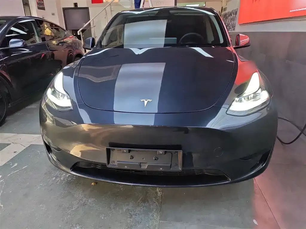Tesla Model Y 2024 из CN, фото 4