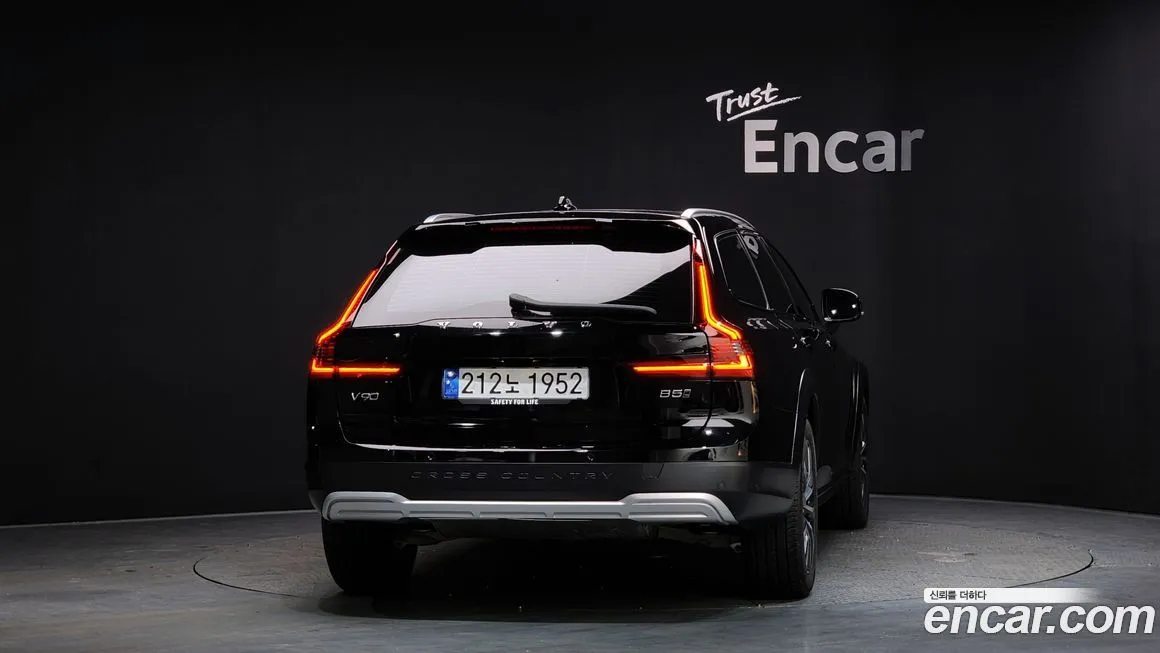 Volvo V90 — фото 2