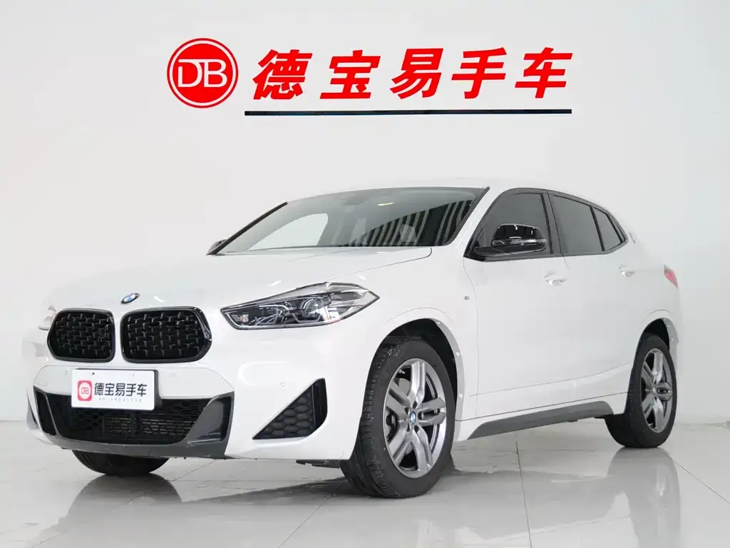 BMW X2 — фото 1