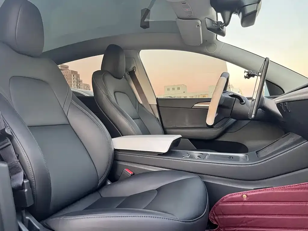 Tesla Model Y 2023 из CN, фото 10
