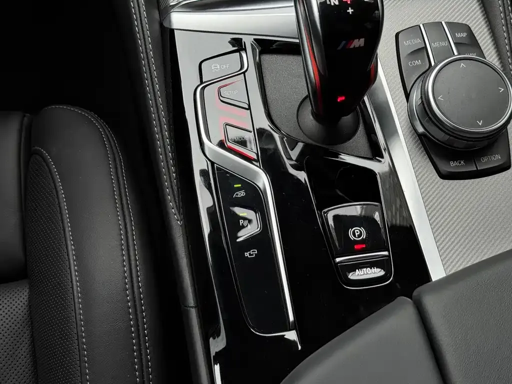 BMW M5 2023 из CN, фото 5
