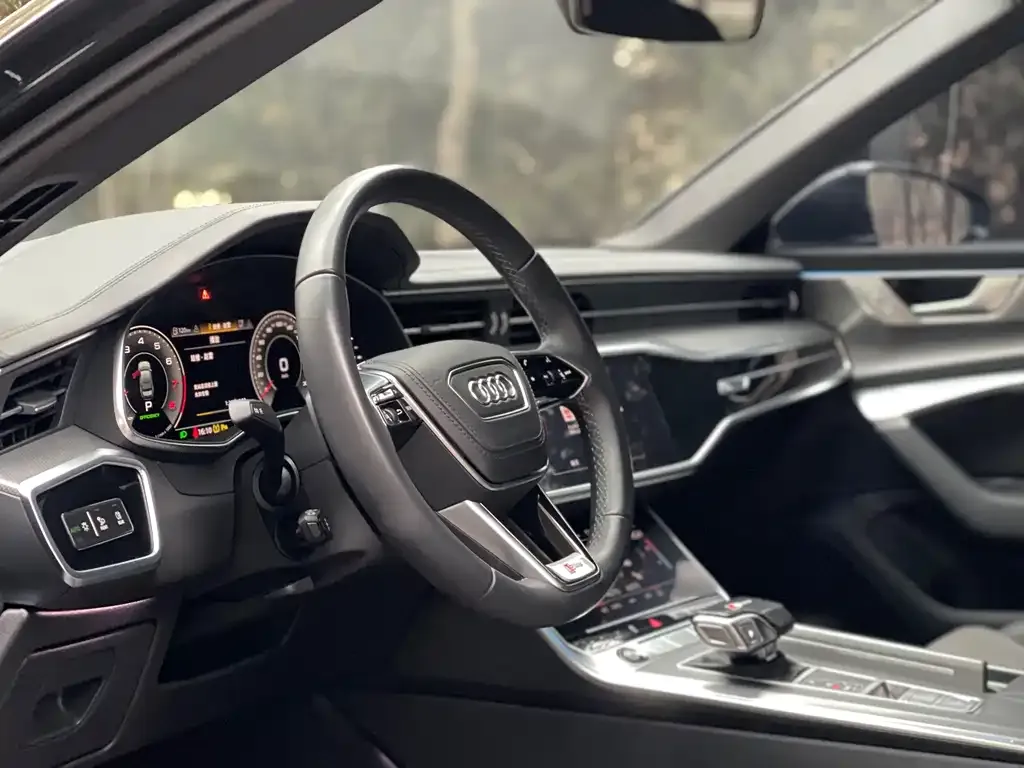 Audi A6L 2025 из CN, фото 9