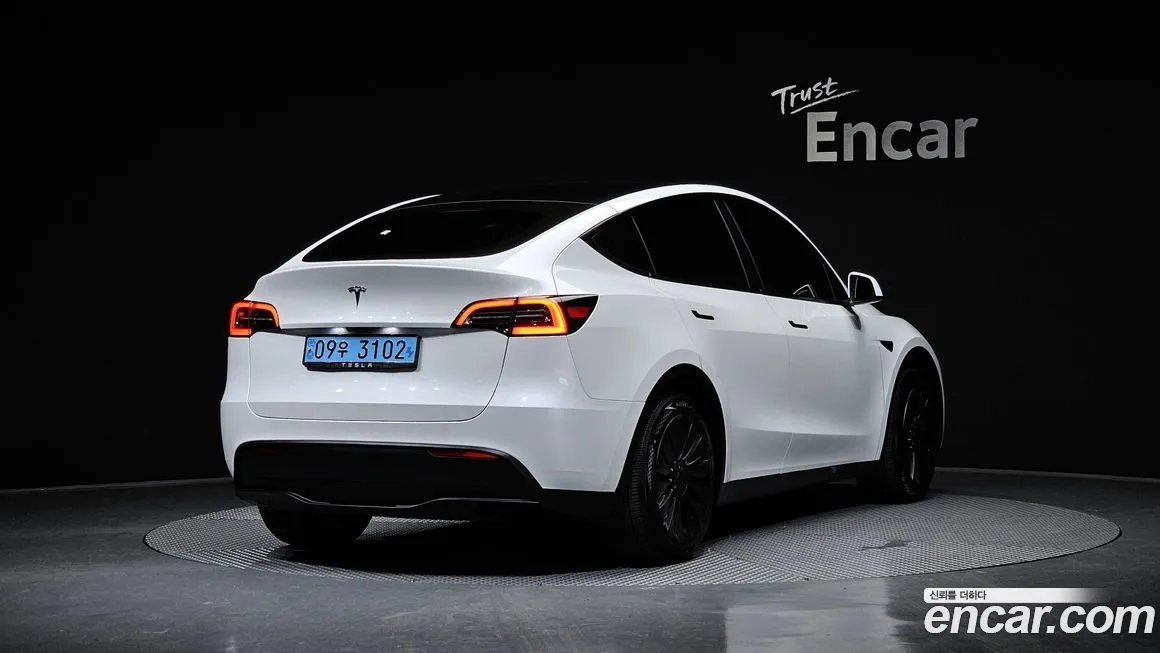 Tesla Model Y 2023 из KR, фото 5