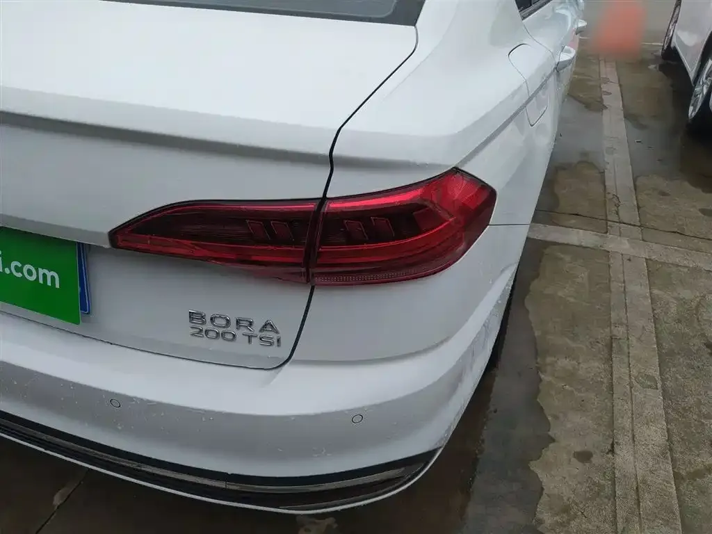 Volkswagen Bora 2023 из CN, фото 5