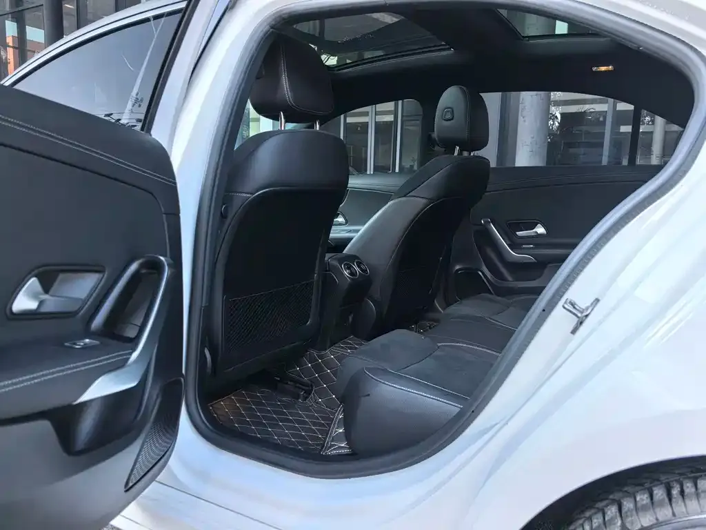 Mercedes-Benz A-Class 2022 из CN, фото 3
