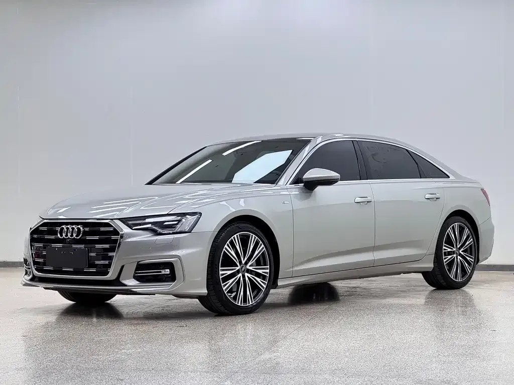 Audi A6L 2023 из CN, фото 1
