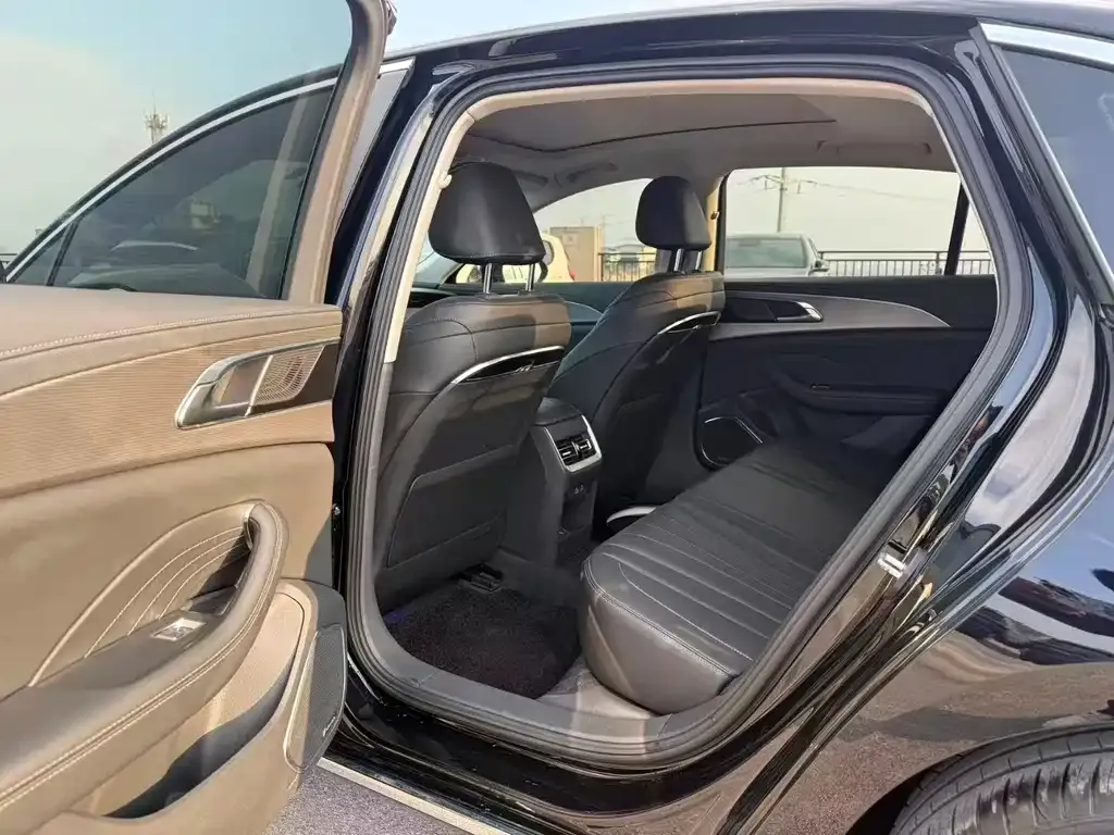 Hongqi H5 2023 из CN, фото 5