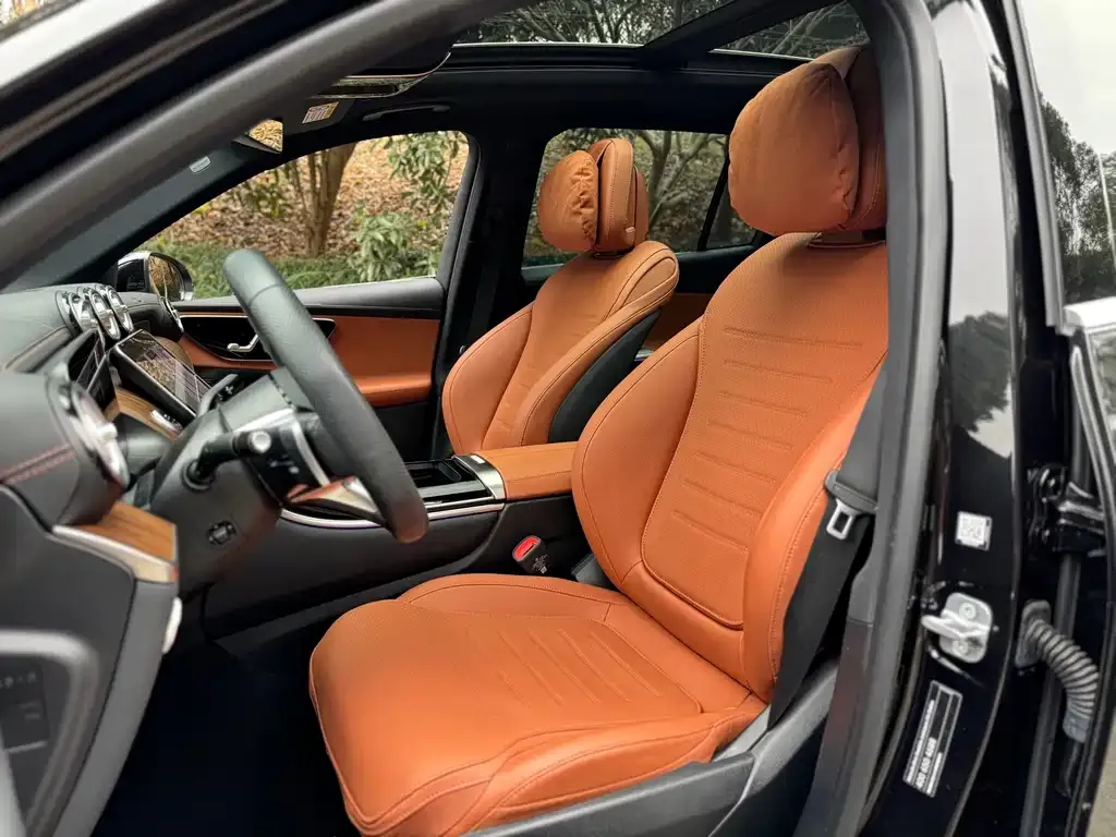 Mercedes-Benz GLC 2024 из CN, фото 3