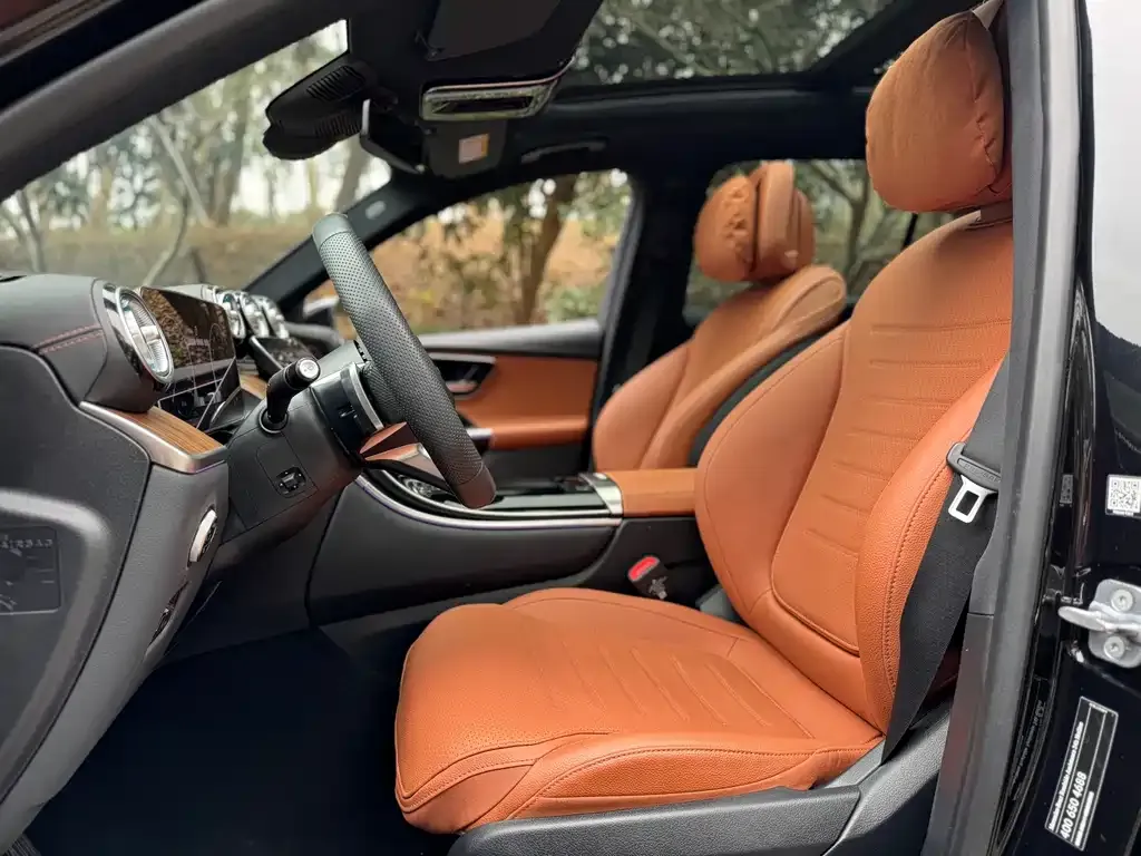 Mercedes-Benz GLC 2024 из CN, фото 6