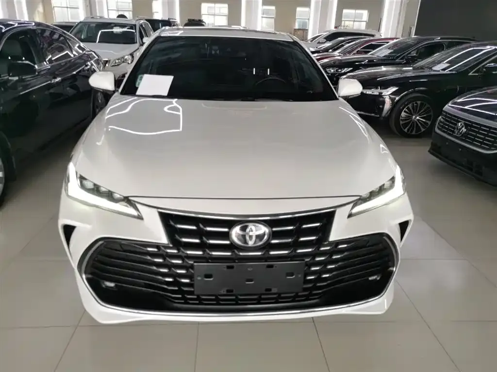 Toyota Avalon 2022 из CN, фото 10