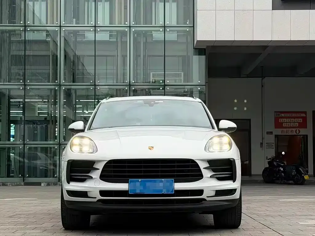 Porsche Macan 2021 из CN, фото 3