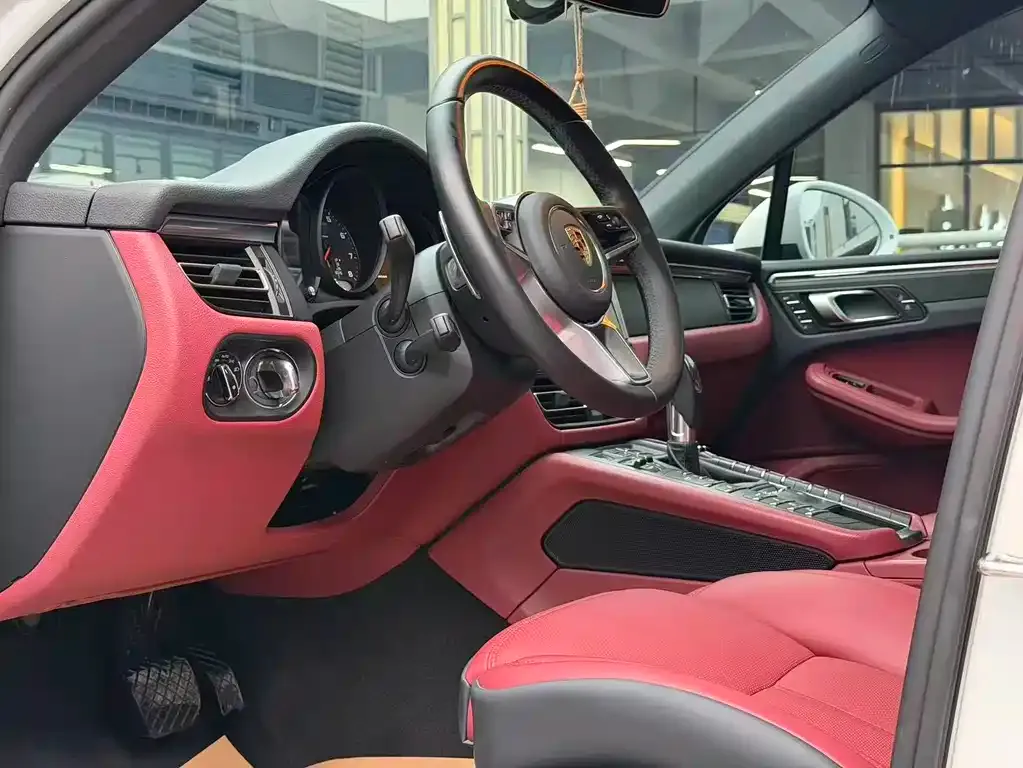 Porsche Macan 2021 из CN, фото 4