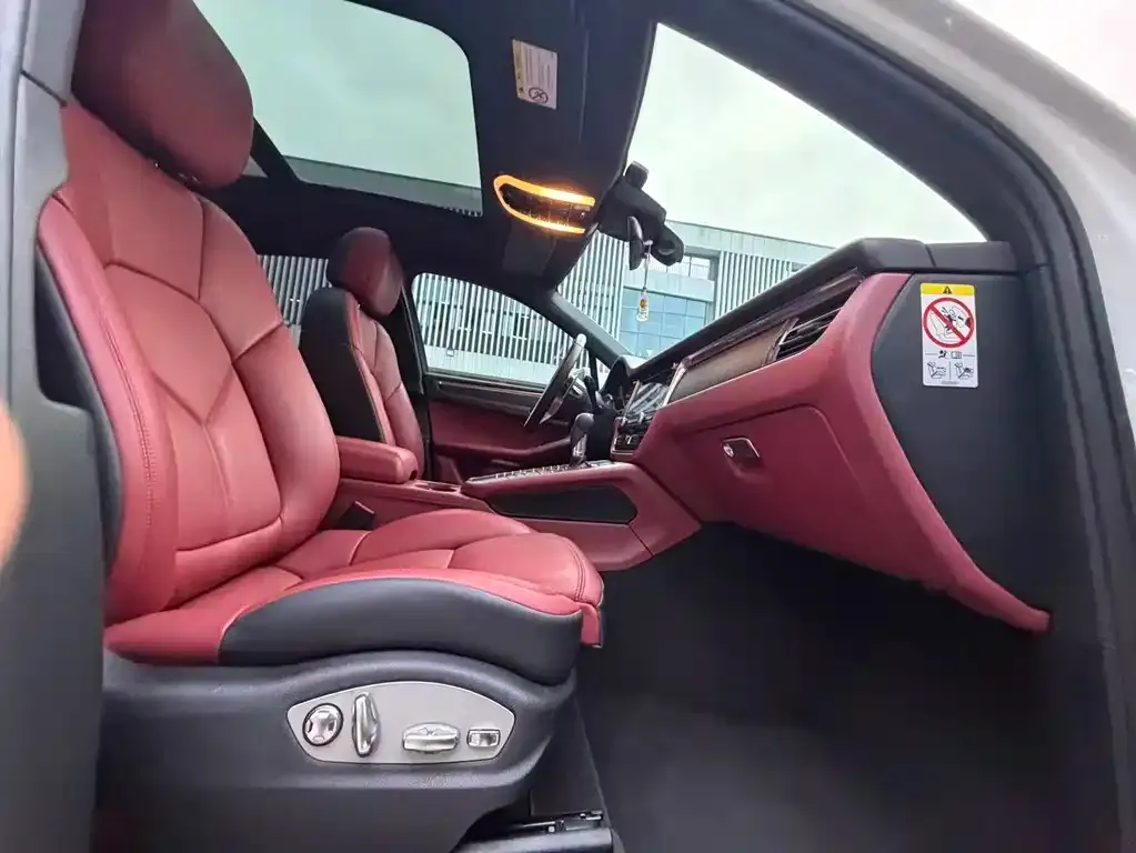 Porsche Macan 2021 из CN, фото 2