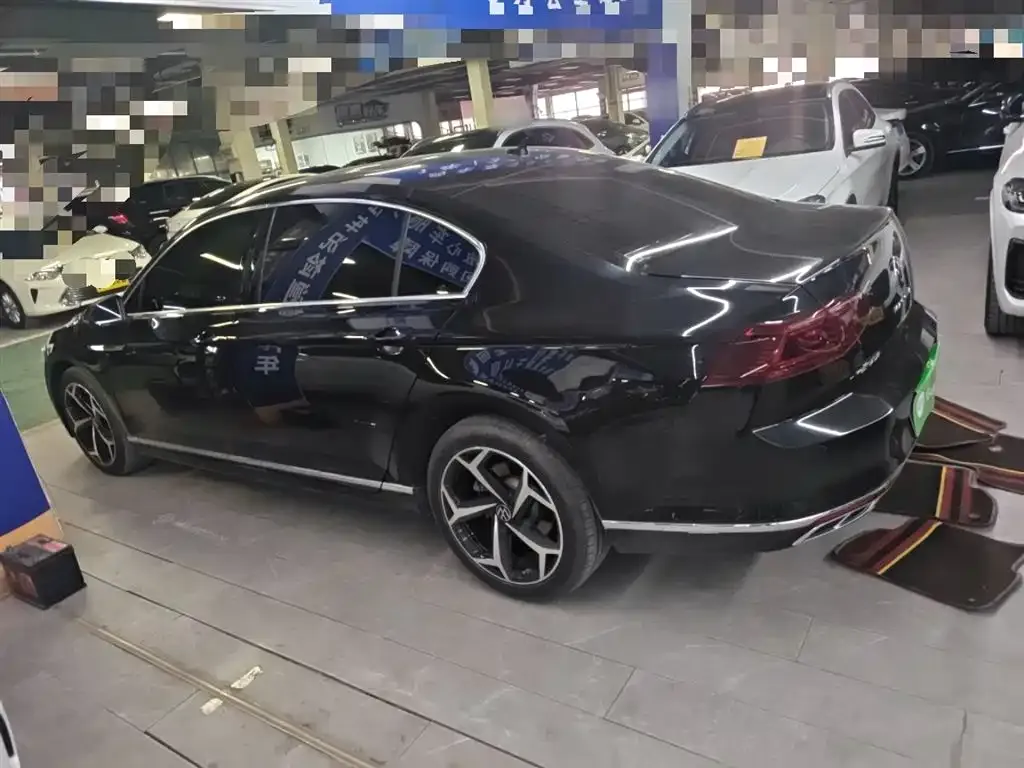 Volkswagen Magotan 2023 из CN, фото 10