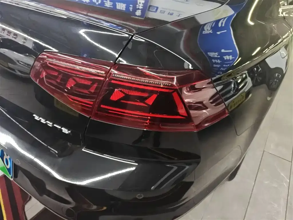 Volkswagen Magotan 2023 из CN, фото 3
