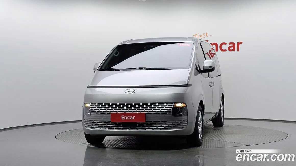 Hyundai Staria 2022 из KR, фото 3