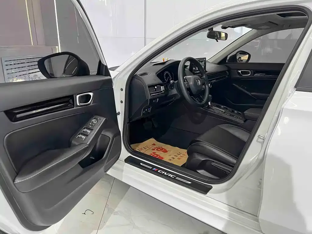 Honda Civic 2022 из CN, фото 5