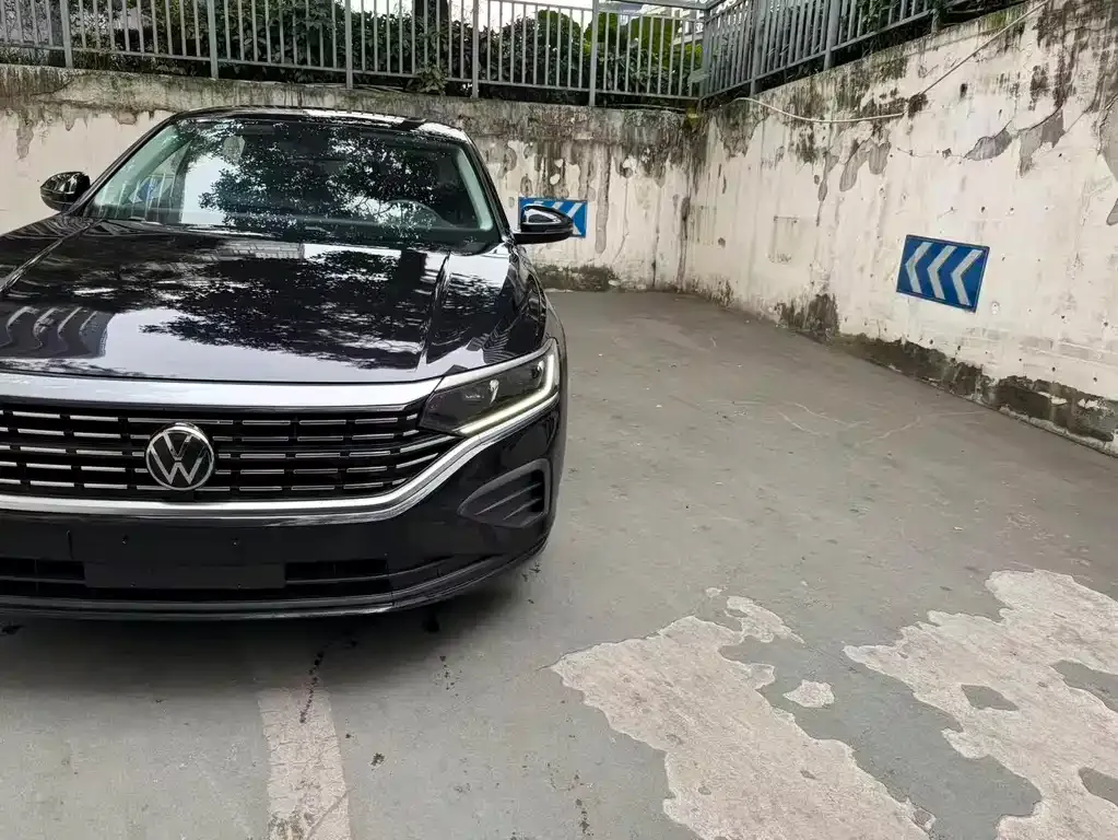 Volkswagen Passat 2022 из CN, фото 8