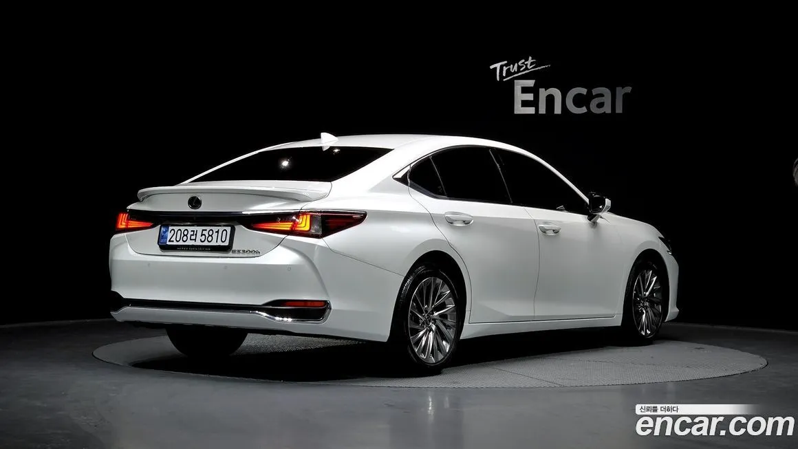 Lexus ES 2024 из KR, фото 4
