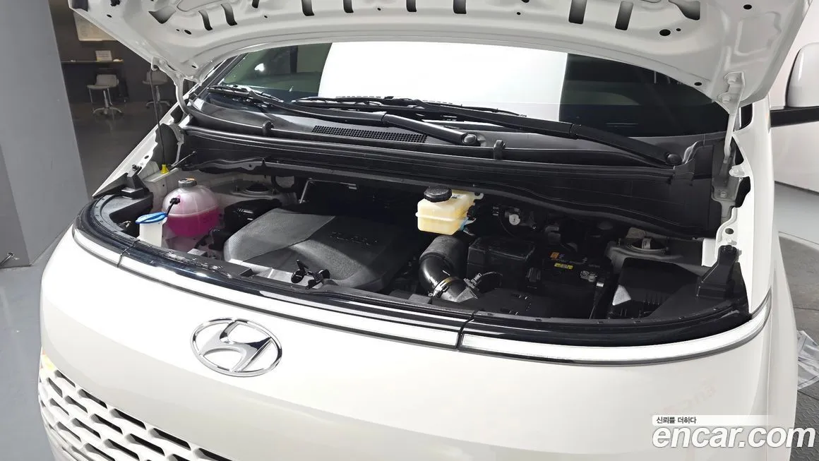 Hyundai Staria 2023 из KR, фото 8
