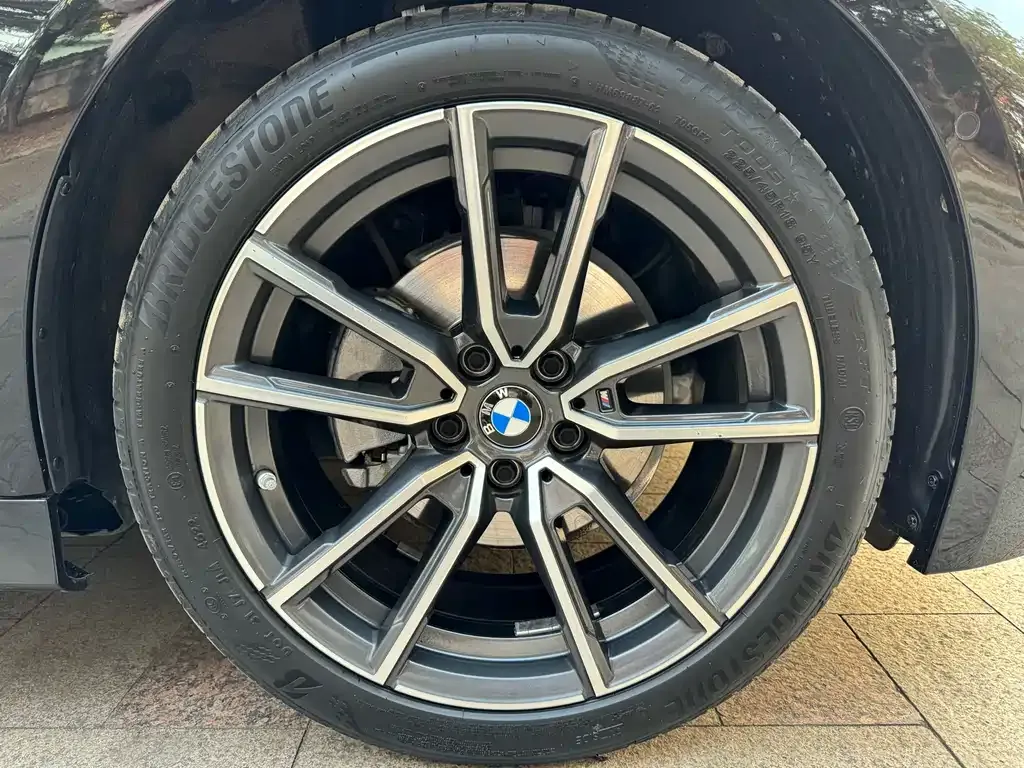 BMW 3 Series 2023 из CN, фото 3